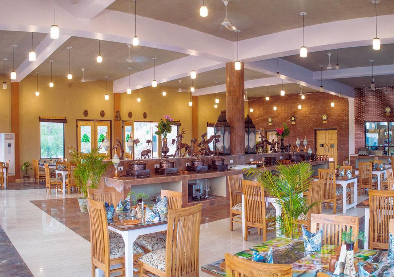 Tag Resorts The Banyan Retreat Rāmnagar Exterior photo