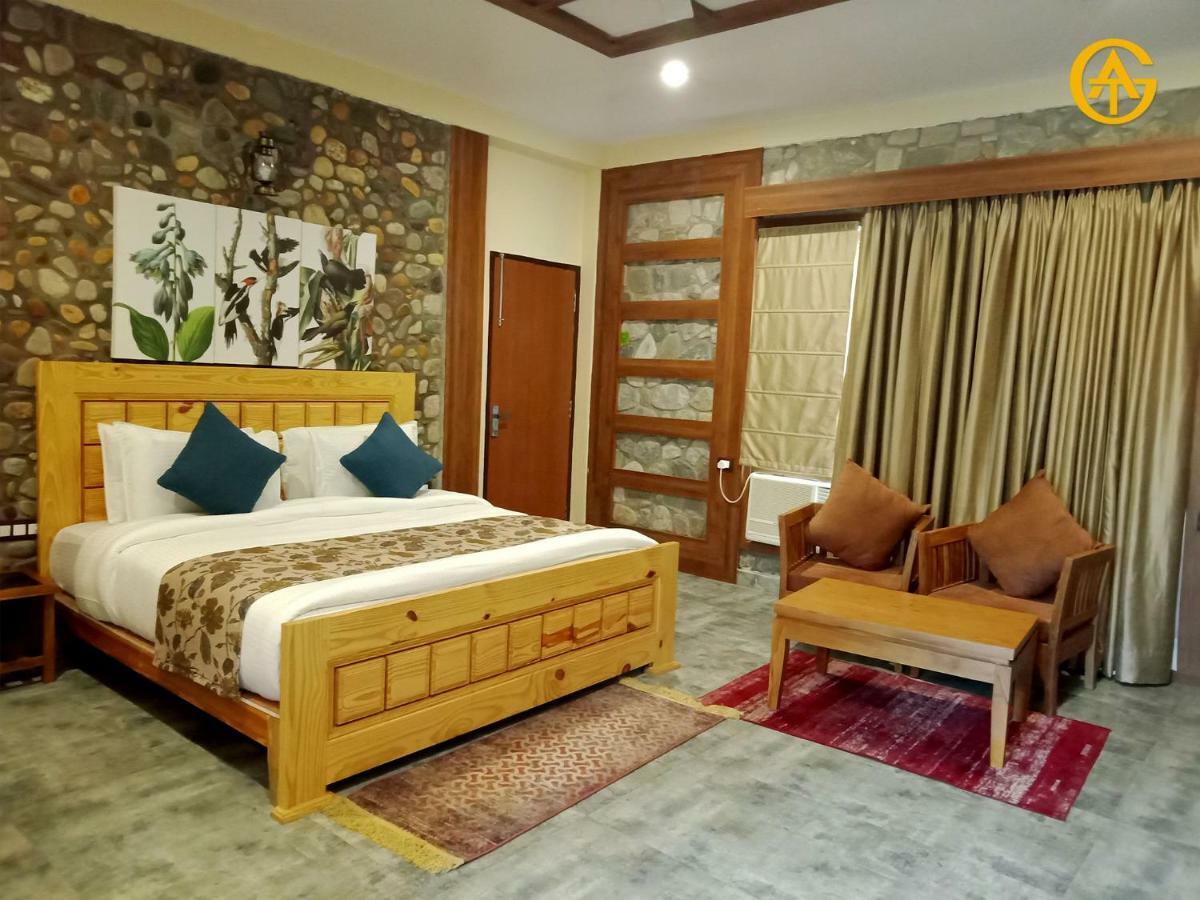 Tag Resorts The Banyan Retreat Rāmnagar Exterior photo