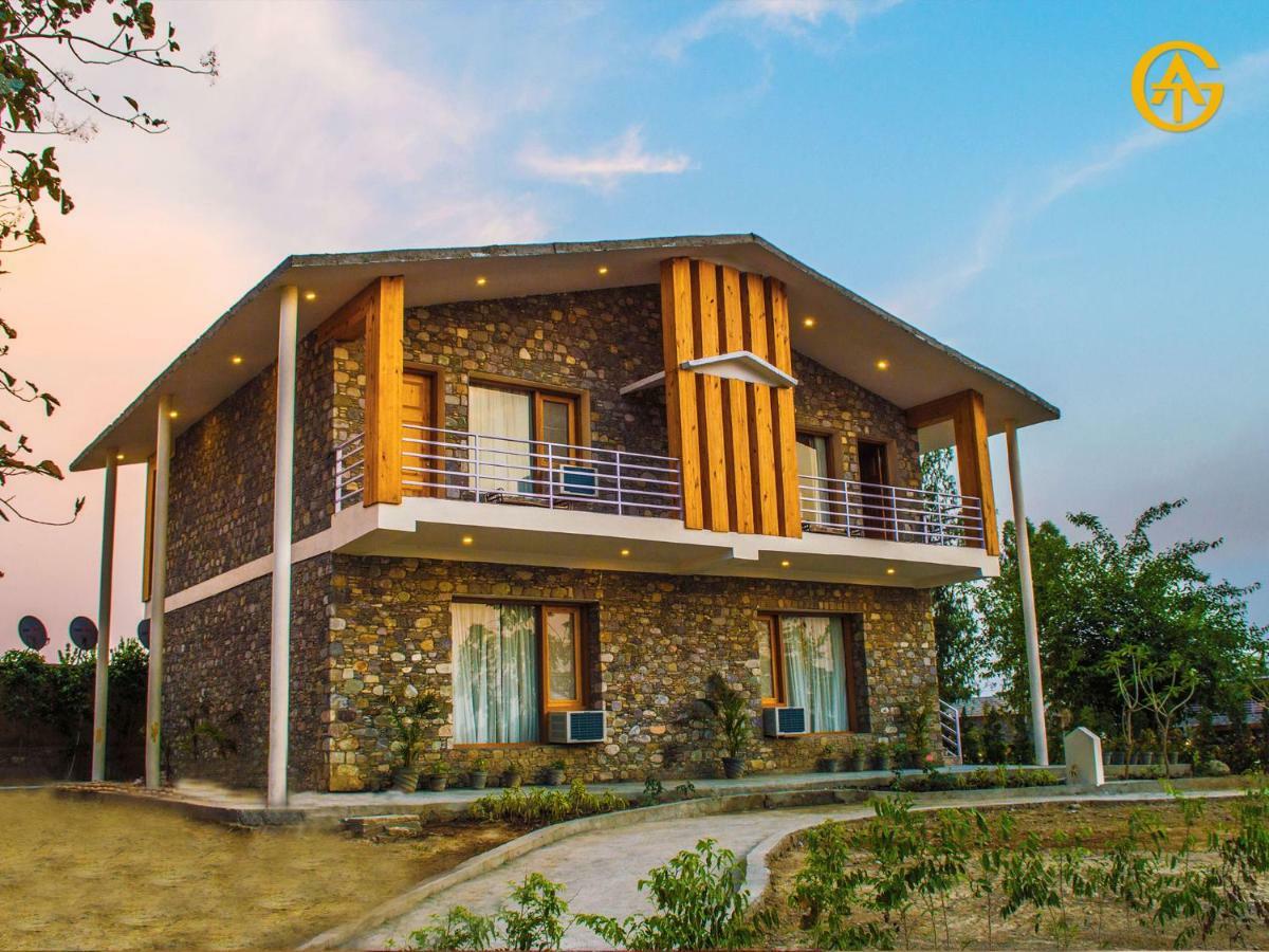 Tag Resorts The Banyan Retreat Rāmnagar Exterior photo